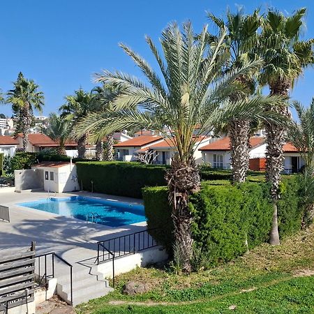 Apartment In Kato Pafos & 10 Min To Venus Beach 外观 照片